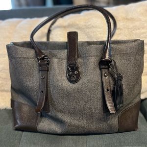 Tumi Tote bag